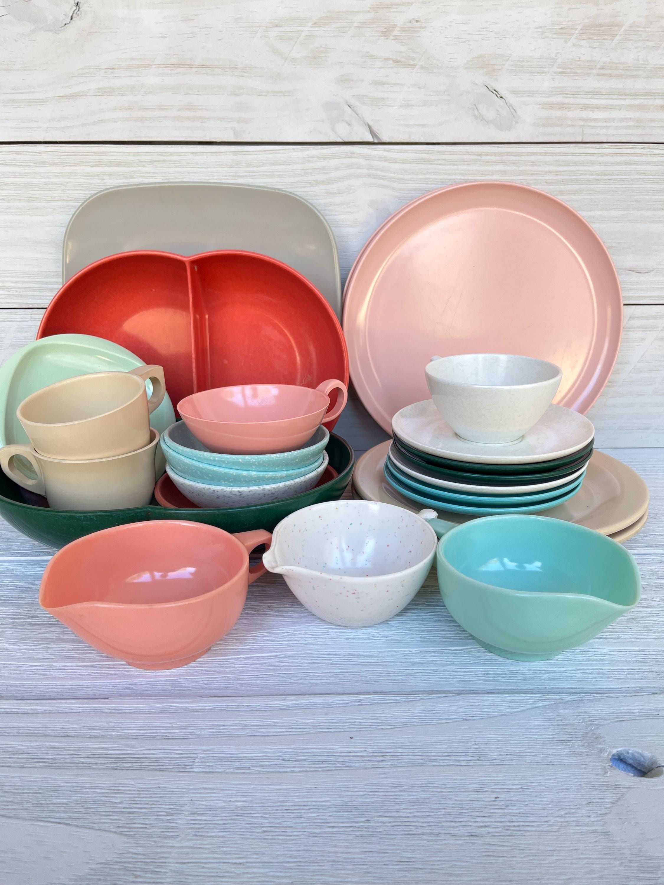 Vintage Melmac Melamine Dinnerware Lot of 26 Pieces, Assorted