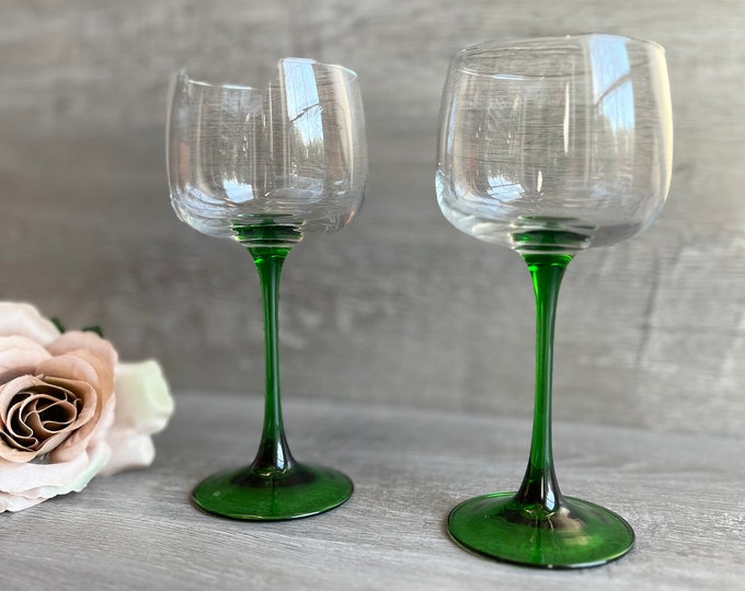 LUMINARC France Green Stem Wine Glasses, Vintage, 7 Inch Tall Etsy