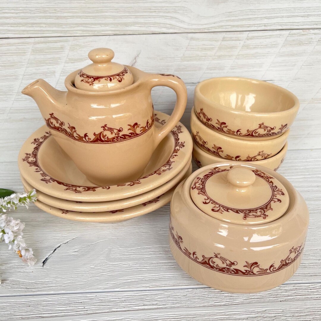 Vintage Mayer China Co 
