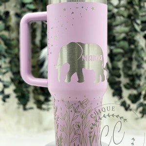 40oz Laser Engraved Mama Elephant and Babies Tumbler With Handle, Lid, & Straw