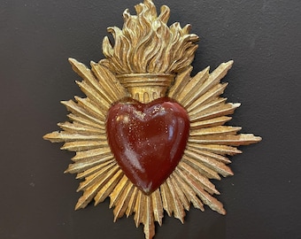 Votivgabe in rotem Herz