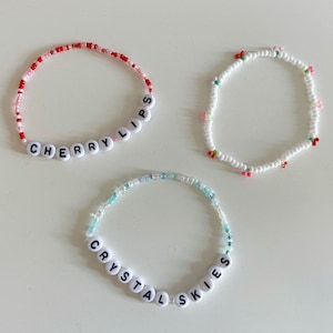 Taylor Swiftie Friendship Bracelet Duos