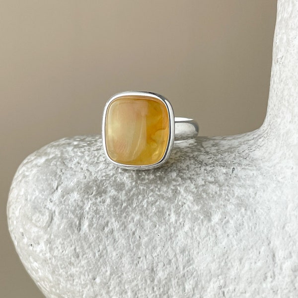 Honey amber ring - Sterling silver - Large ring collection - Size 7