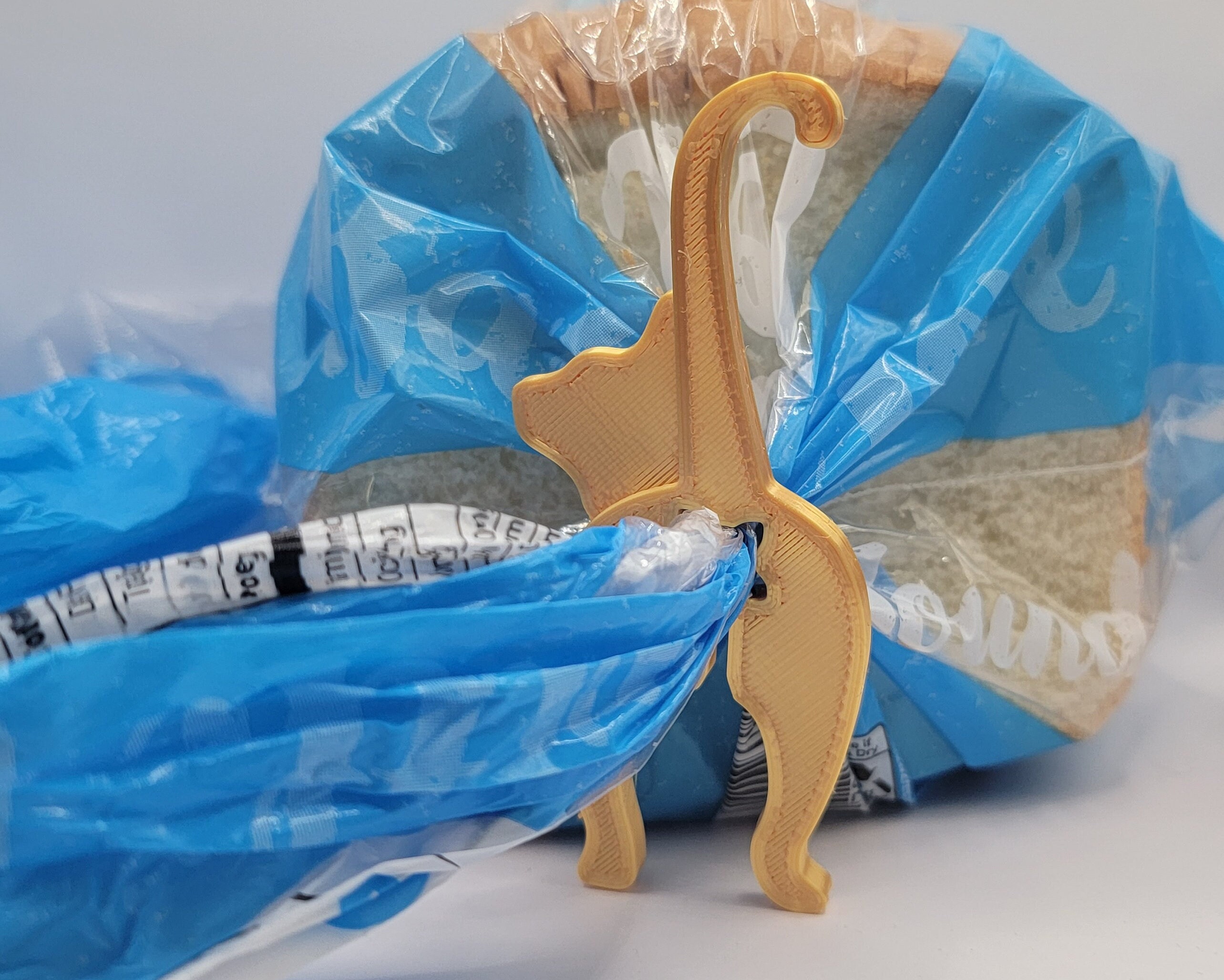 Large Silicone Bread Bag Clips - 4 Pcs Set Plastic Bag Clips Oversized –  SHANULKA Home Decor