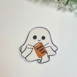 Spooky Book Club Ghost Sticker – Cute Halloween Vinyl Sticker for Book Lovers, Ghost Reading Sticker, Fall Aesthetic Laptop & Journal Decal