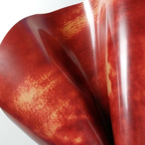 Shell Cordovan | Rocado art. Marbled Red | Shell cordovan leather | Vegetable tanned leather | Italian leather