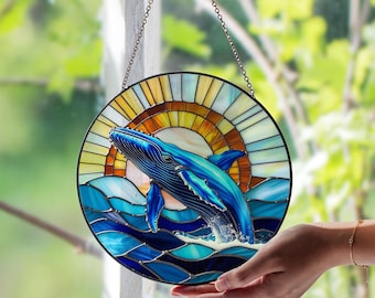 Ocean Humpback Whale Stained Glass Suncatcher – Marine Glass Art Decor | Whale Window Hanging | Unique Handmade Suncatcher Set Gift