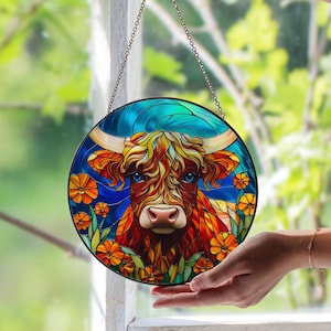 Highland Cow Calf Stained Glass Suncatcher – Rustic Farm Animal Window Art | Cute Country Decor | Highland Cattle Lover Gift