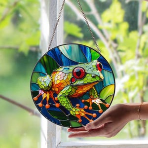 Splendido acchiappasole in vetro colorato a forma di rana – Pannello artistico vibrante con anfibi / Decorazione naturale stravagante / Regalo unico per gli amanti delle rane