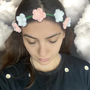 Crown of Flowers Crochet Pattern