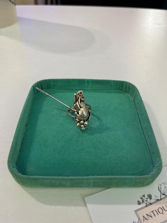 Sterling silver statement earthy leaf ring size 7 - image 2