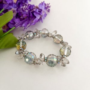 Crystal glass bead bracelet
