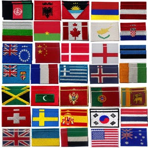 Puede incluir: Colección de parches bordados con diversas banderas nacionales. Los parches rectangulares presentan diseños detallados y colores vibrantes, incluyendo banderas de Afganistán, Albania y Antigua y Barbuda.