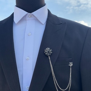 Brooch, Clip-on Brooch, Men's Jacket Accessory, Unisex jacket brooch, Modern and Elegant Accessory, Brooch for Jacket, Stylish Design