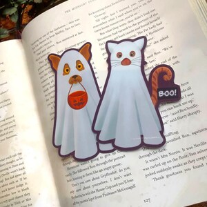 Ghost Cat & Dog Halloween-bladwijzer: Spooky Bookish Page Tracker