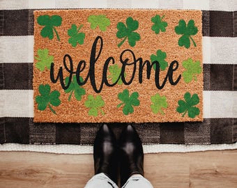 St. Patrick's Day Welcome Mat, Housewarming Gift,Lucky Entry Rug, Front Door Home, St. Patrick's Day Porch Decor, Irish Pub Door Mat