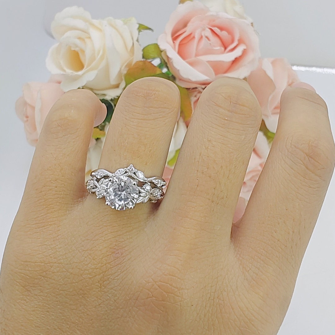1.25 Carat Stainless Steel 4-Prong Round Cut CZ Anniversary Bridal Stackable Ring Band Women’s Size