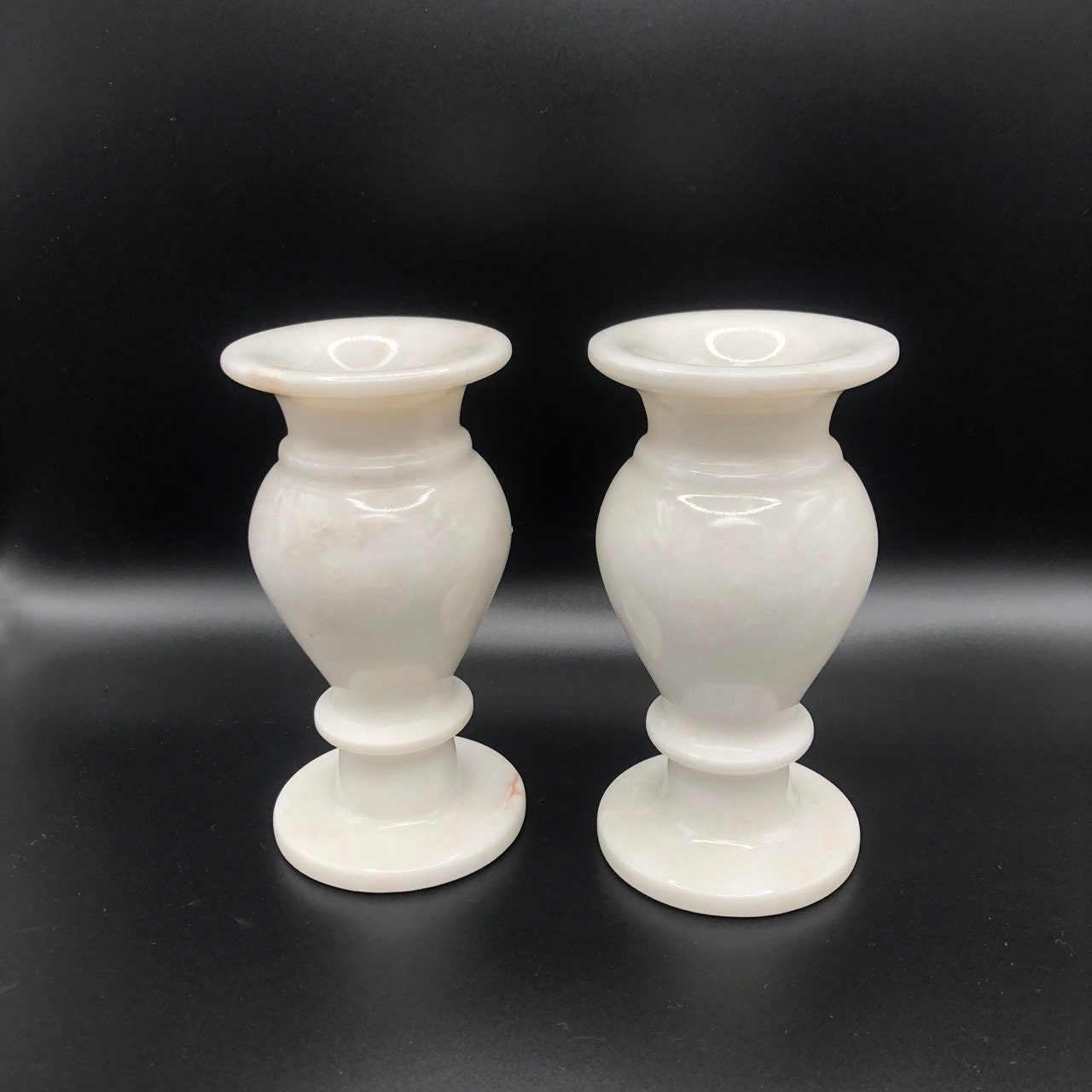 A Set of 2 White Marble Flower Vase/vintage Flower Vase