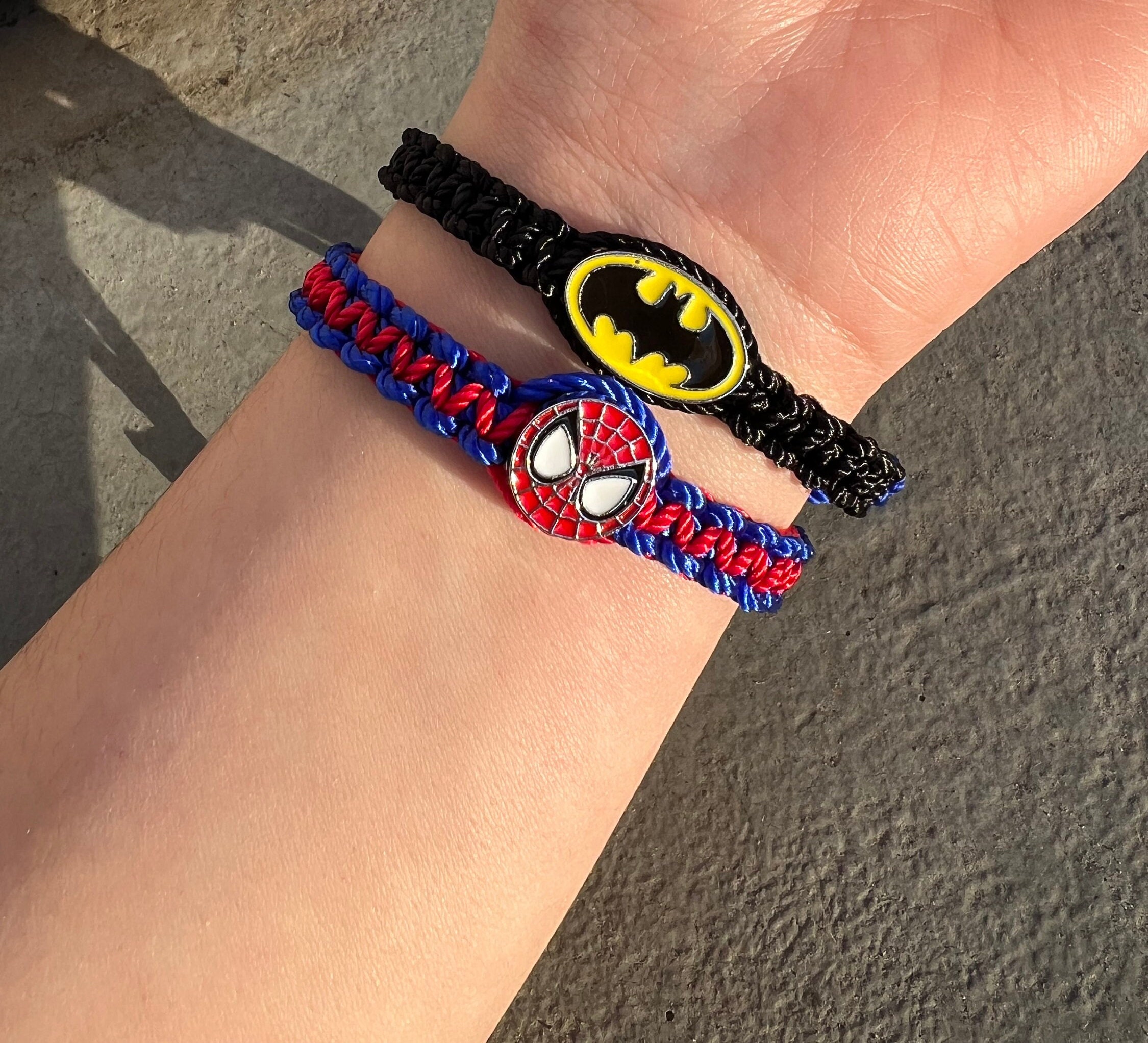 Spiderman Face (Round) Charm – Hidden Charms