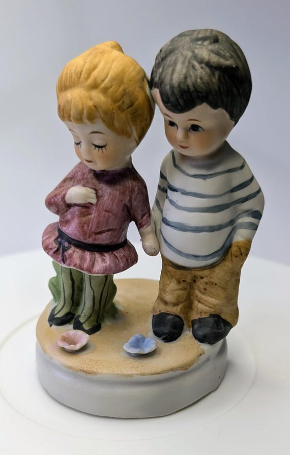 Vintage - Young Kids Boy and Girl Figurine with Flowers on the Floor - Porcelain - 4.5'' Tall
