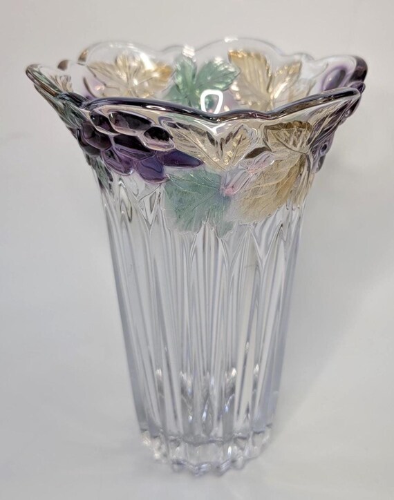 Elegant Savoir Vivre Vase - Mikasa Cornucopia - 8'' diameter