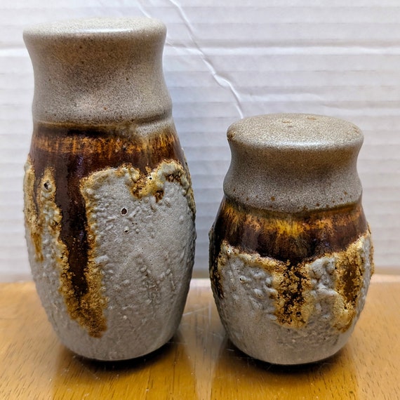 Vintage - Laurentian Tundra Pottery - Salt & Pepper - Measures 5" Tall