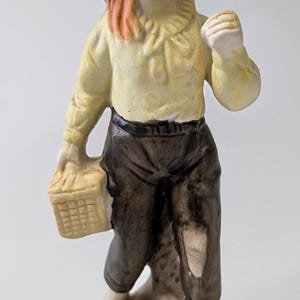 Vintage - Child Figurine with basket - Porcelain - 7&#39;&#39;tall