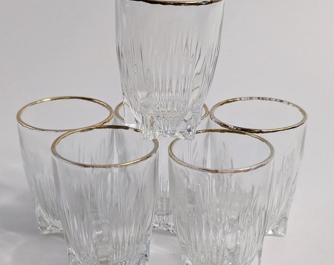 Vtg - Set of 6 Small Glasses - 2'' high - Vintage