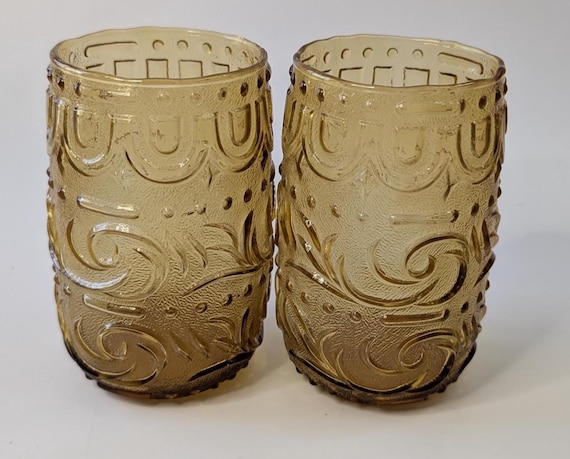 Vintage - Pair of Glasses - Amber - made of glass - with patterns - marked ITALY - 4'' high