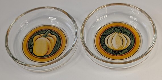 Vintage - Pair of Coasters - made of glass - 3.5'' diameter