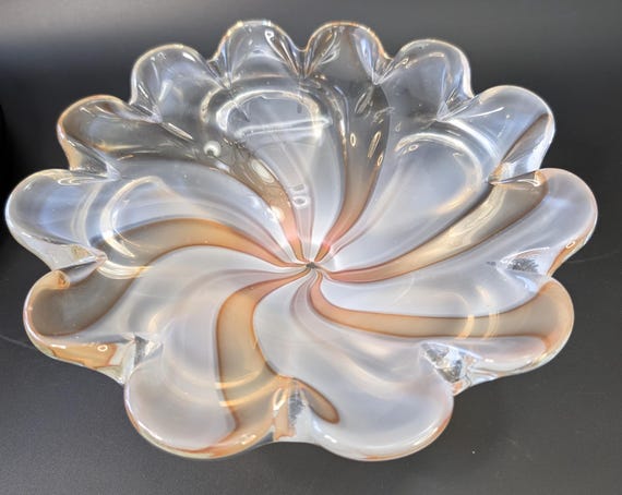 Vintage - Beautiful Blown Glass Bowl - Color white, peach, and transparent - 8.5'' diameter