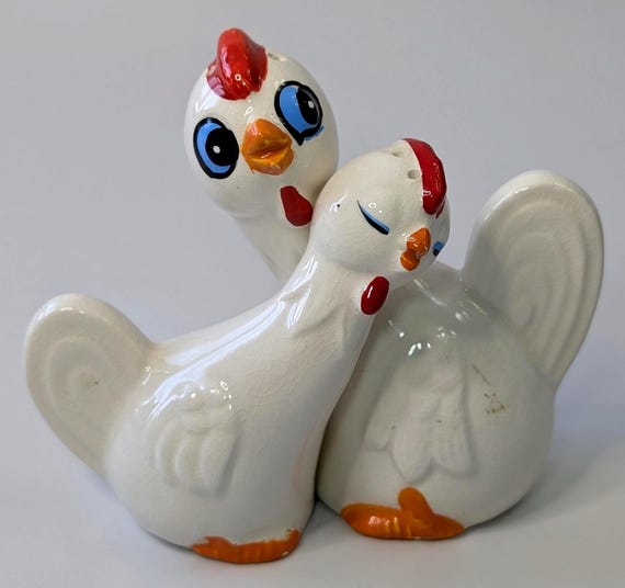 Vintage - Salt and Pepper Shakers - Chicken - Rooster and Hen in Ceramic - 4'' high