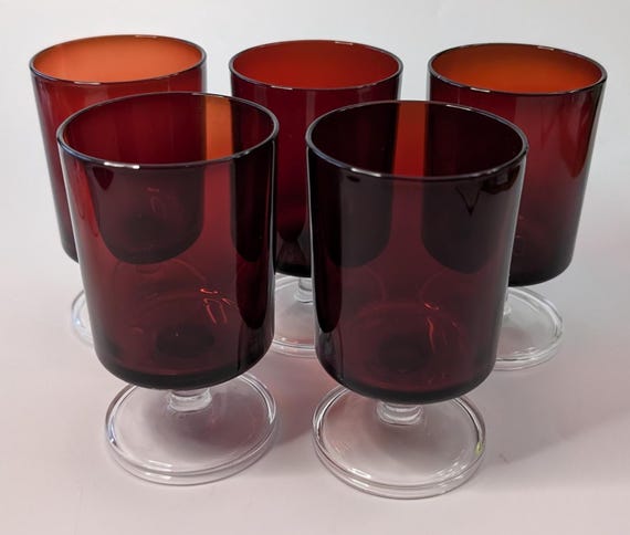 Vintage - Luminarc Glass - France - Cavalier - Set of 5 Glasses - Ruby - Measures 4.5''tall x 2.5''diam.