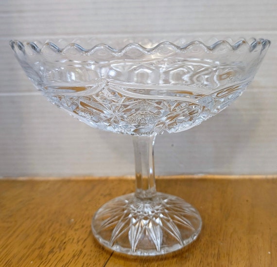 Vintage - Higbee New Martinsville - Alfa Pattern - Stemmed Glass 7'' Tall Compote Dish