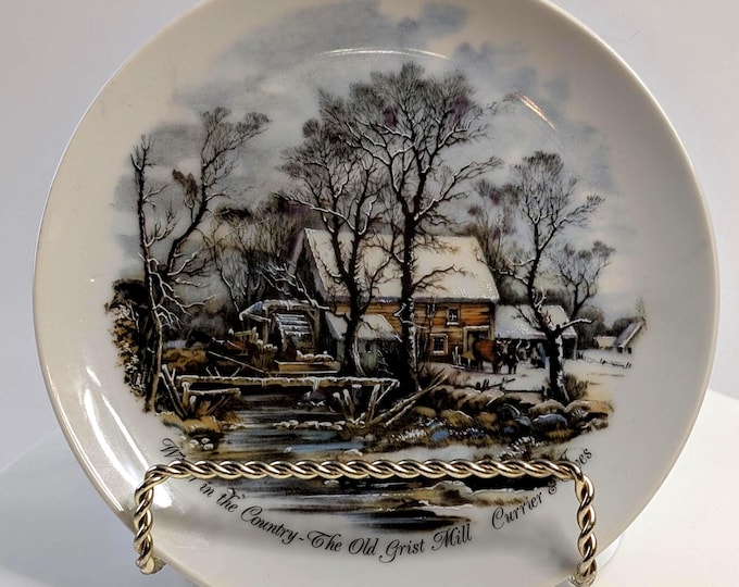 Vtg - Decorative Plate ''Currier & Ives'' - Vintage - Porcelain - 6.25'' diameter