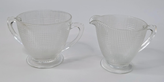 Vintage - Milk Jug and Sugar Pot Set - Depression Glass - Dominion Glass - Saguenay - 3.5'' high