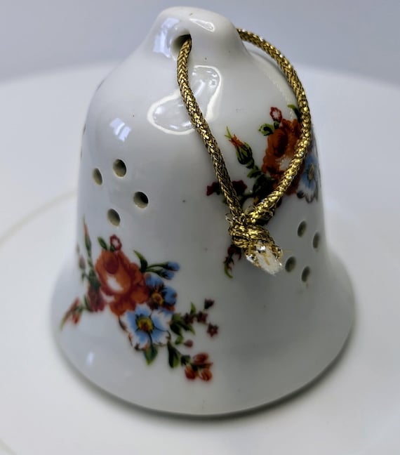 Vintage - Porcelain Potpourri - Hand Painted Flowers - 3'' Tall