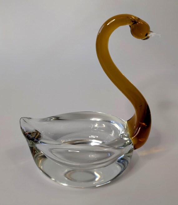 Vintage -Cute Swan - glass ArtBlown Glass - Measures 5.5''Tall