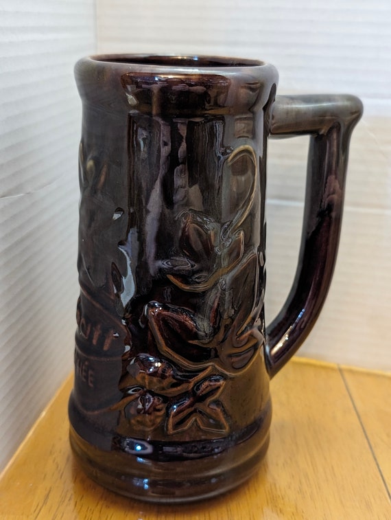 Vintage Buck Pottery of Beauce - Labbatt Trophy - 8'' long - Sparkle on the Font