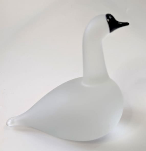 Superb 'Snow Goose' in art blown glass by Oiva Toikka - Finland - matte / frosted glass