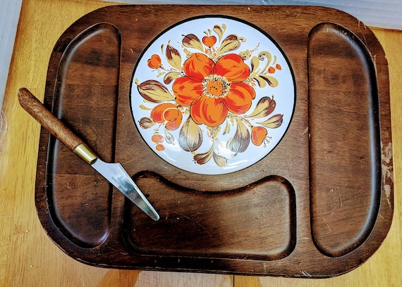 Vintage MCM Wooden Plate & Charcuterie Ceramics 13'' x 10.5'' With Original Knife