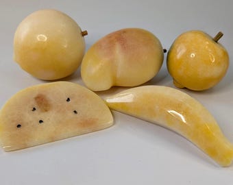 Vintage - Alabaster-Obstset - 5-teilig - Banane - Apfel - Birne - Pfirsich - Melone