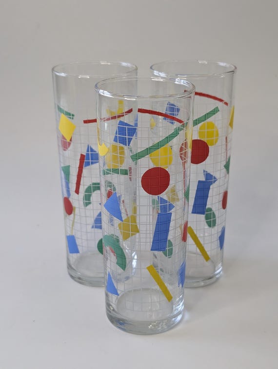 Set of 3 Vintage Glasses - geometric pattern - 6.5" high