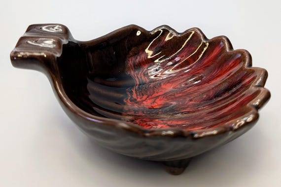 Vintage - Pottery Ashtray Marked Canada McMaster - 4.5''long x3.5'' tall