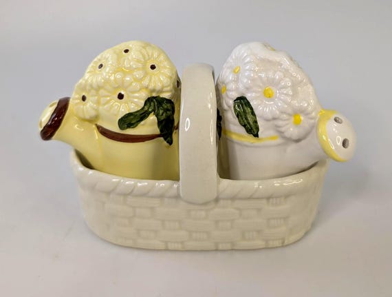 Vintage - Salt & Pepper Shakers - Watering and basket - measure 4''tall