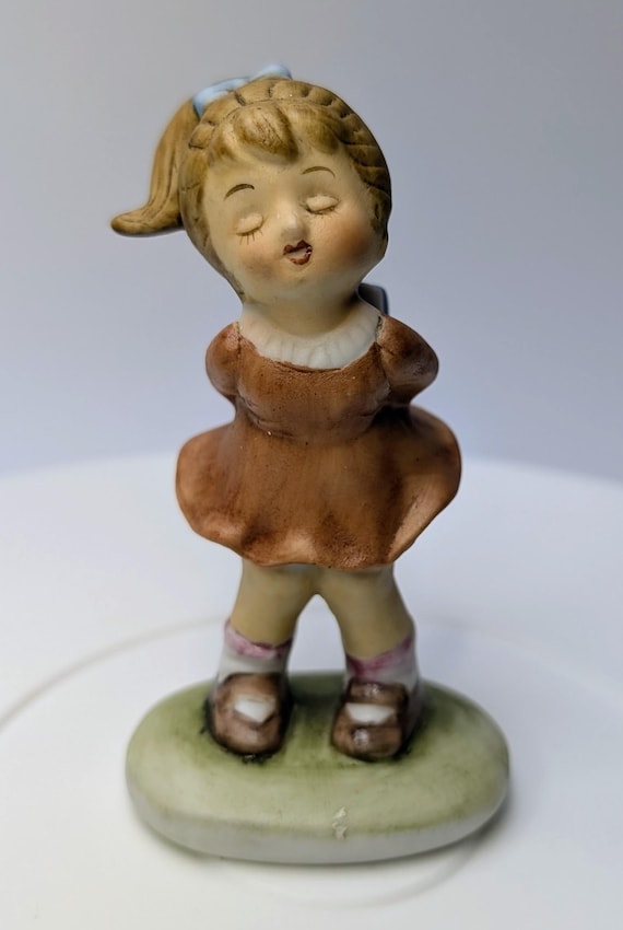 Vintage - Figurine - Girl with Gift in Back - Porcelain - 4''Tall