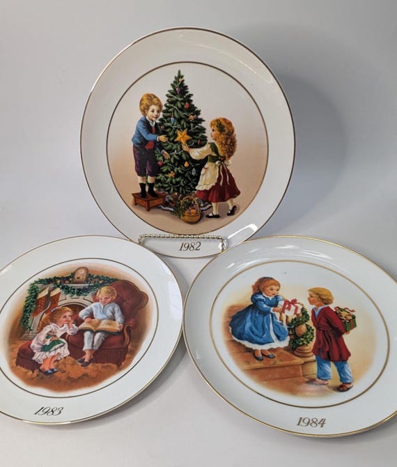 Vintage - Avon Plate 1982-1983 and 1984 - Set of 3 - measures 9.25'' diameter