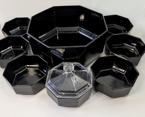 Vintage - Arcoroc Black Octagonal Set - Large Bowl and 6 Small Bowls + 1 Small Dish with Lid - in Black Glass