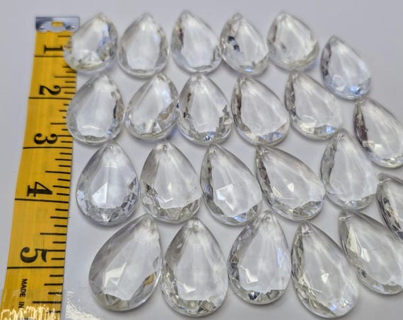 Vintage - Replacement Parts - Lot of 30 Teardrops for Candlestick / Light Fixture