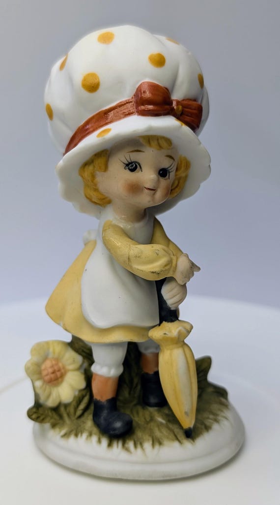 Vintage - Figurine - Girl with Umbrella - Porcelain - 3.5''Tall